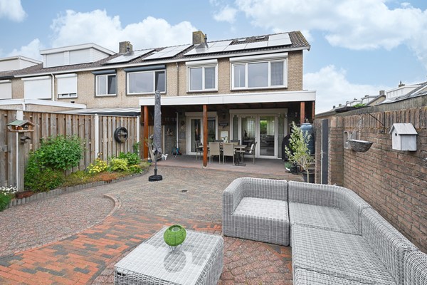 Medium property photo - Tjalkstraat 1, 4731 LD Oudenbosch
